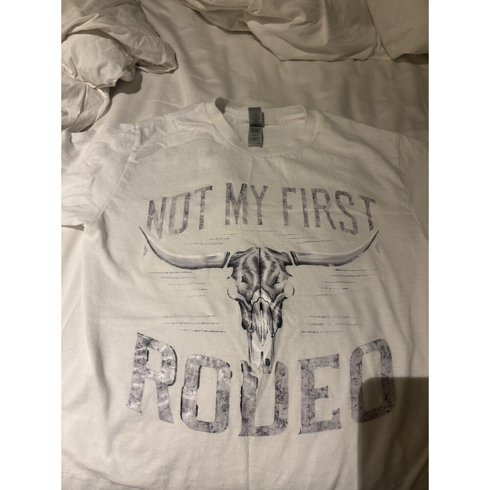It’s Not My First Rodeo T Shirt Size Small
